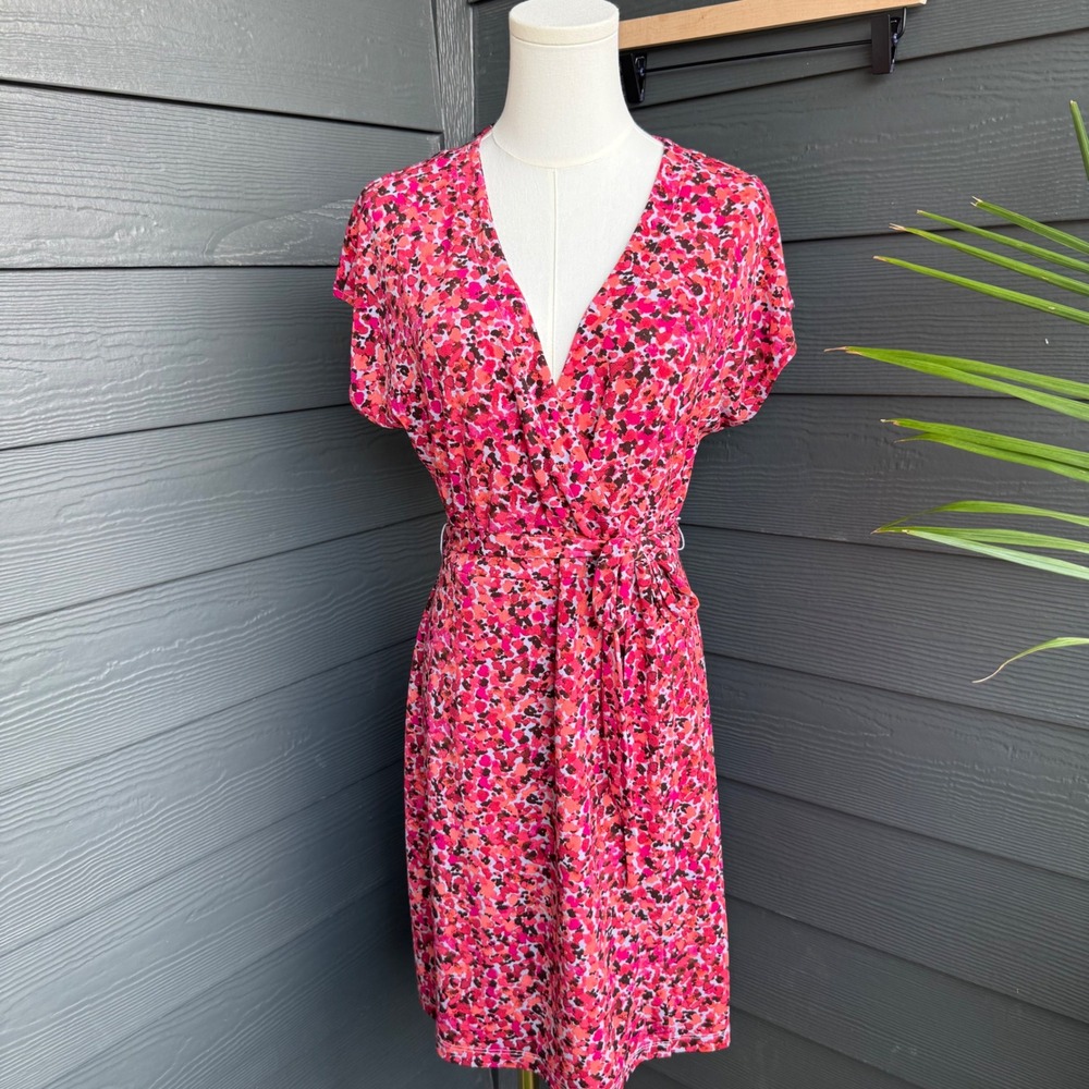 Nine West Pink Floral Faux Wrap Dress Short Sleeve Tie Waist Stretch Medium